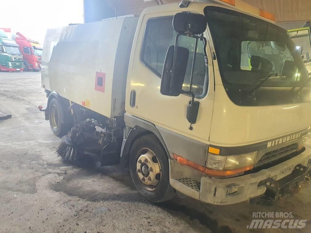 Mitsubishi Canter Feiemaskiner