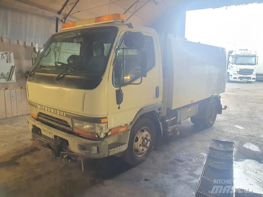 Mitsubishi Canter Feiemaskiner