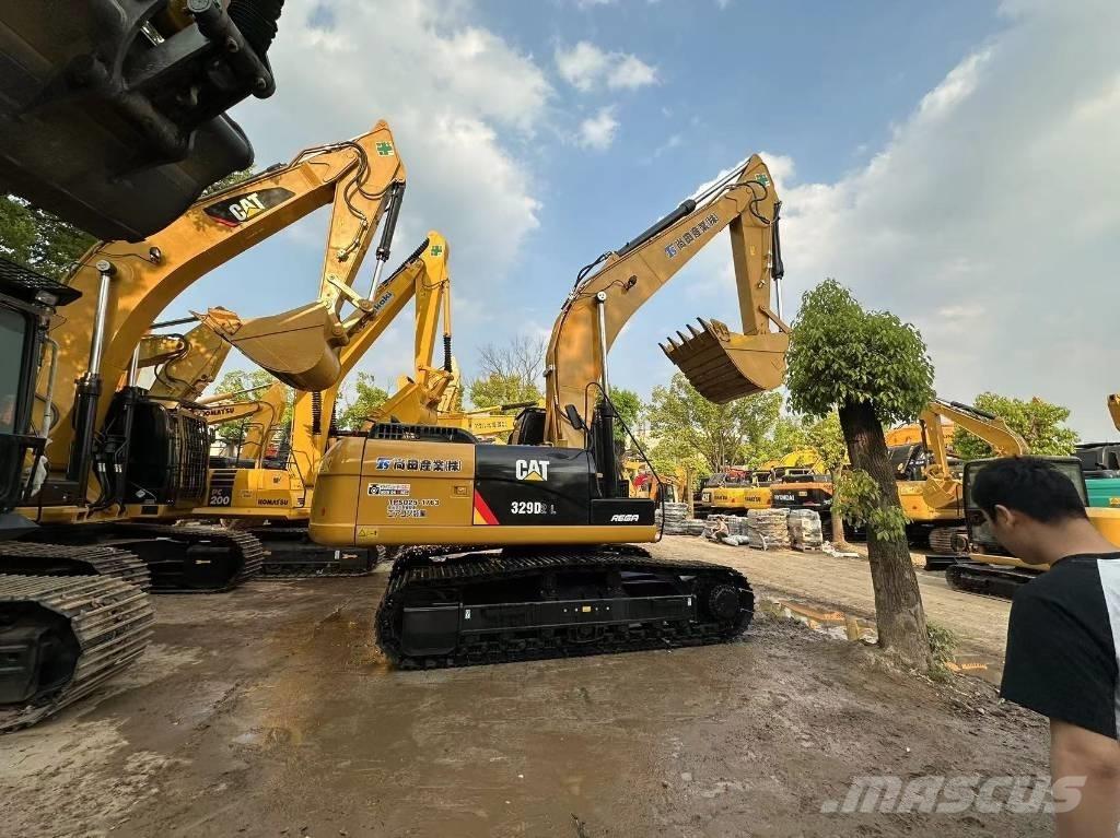 CAT 329 D Beltegraver