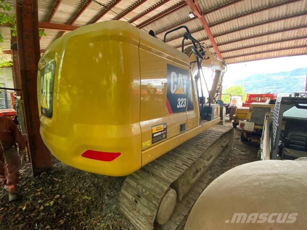 CAT 323 07B Beltegraver