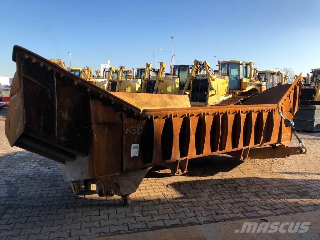 CAT D9U Blade Kniver