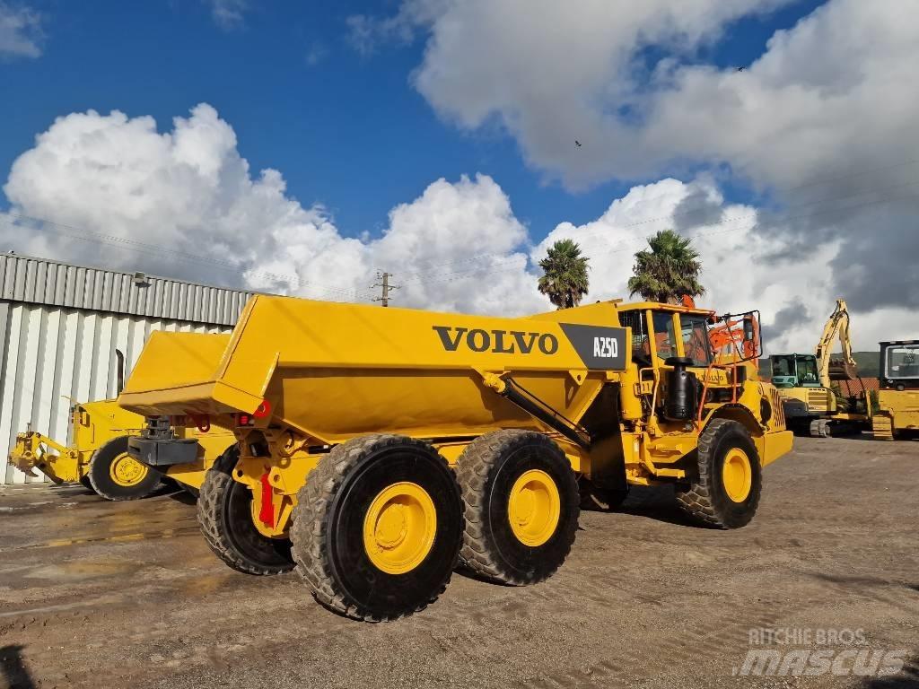 Volvo A 25 D Rammestyrte Dumpere
