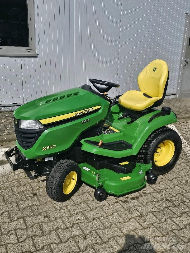 John Deere X590 Slåmaskiner