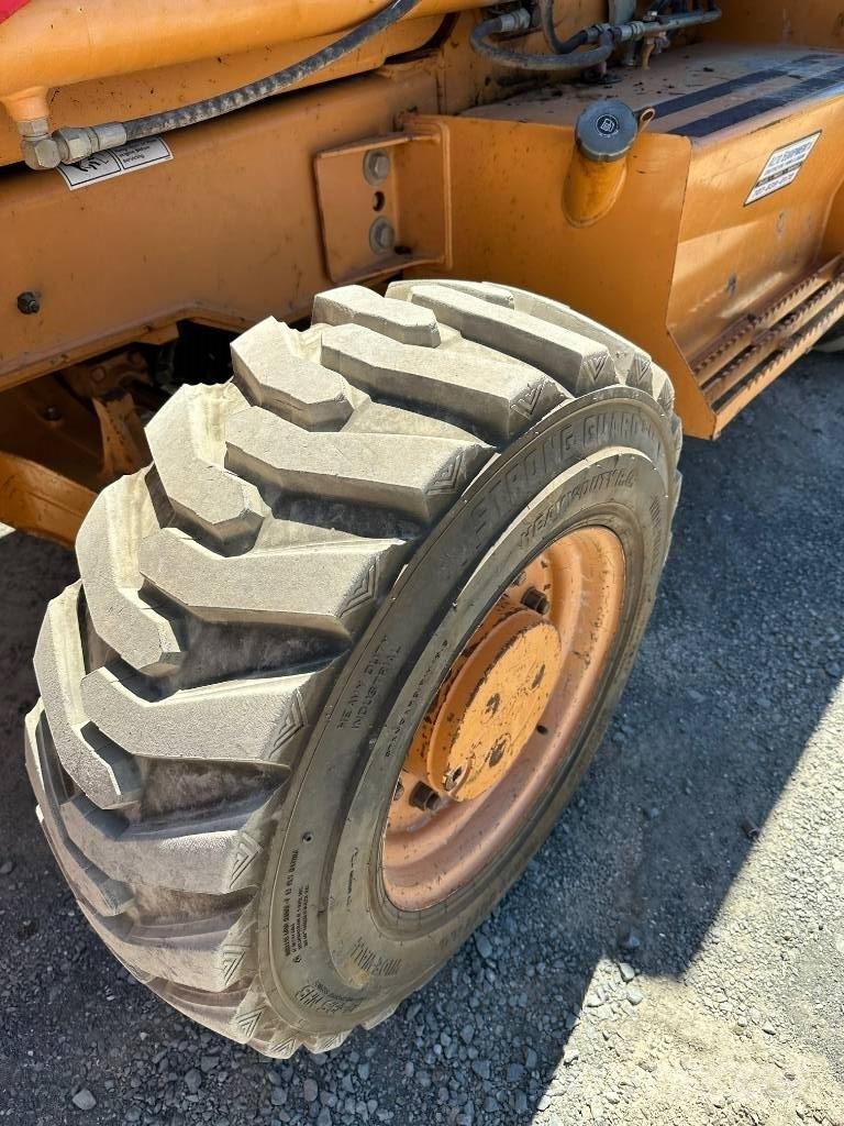 CASE 570 M XT Hjullastere