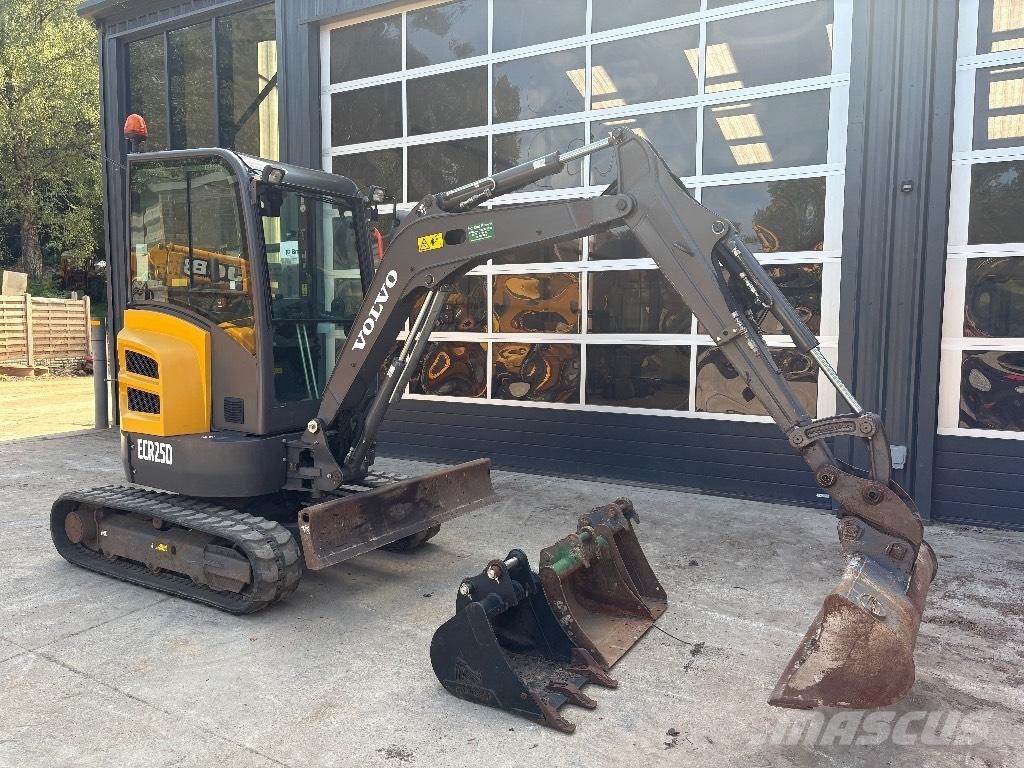 Volvo ECR 25 D Minigravere <7t
