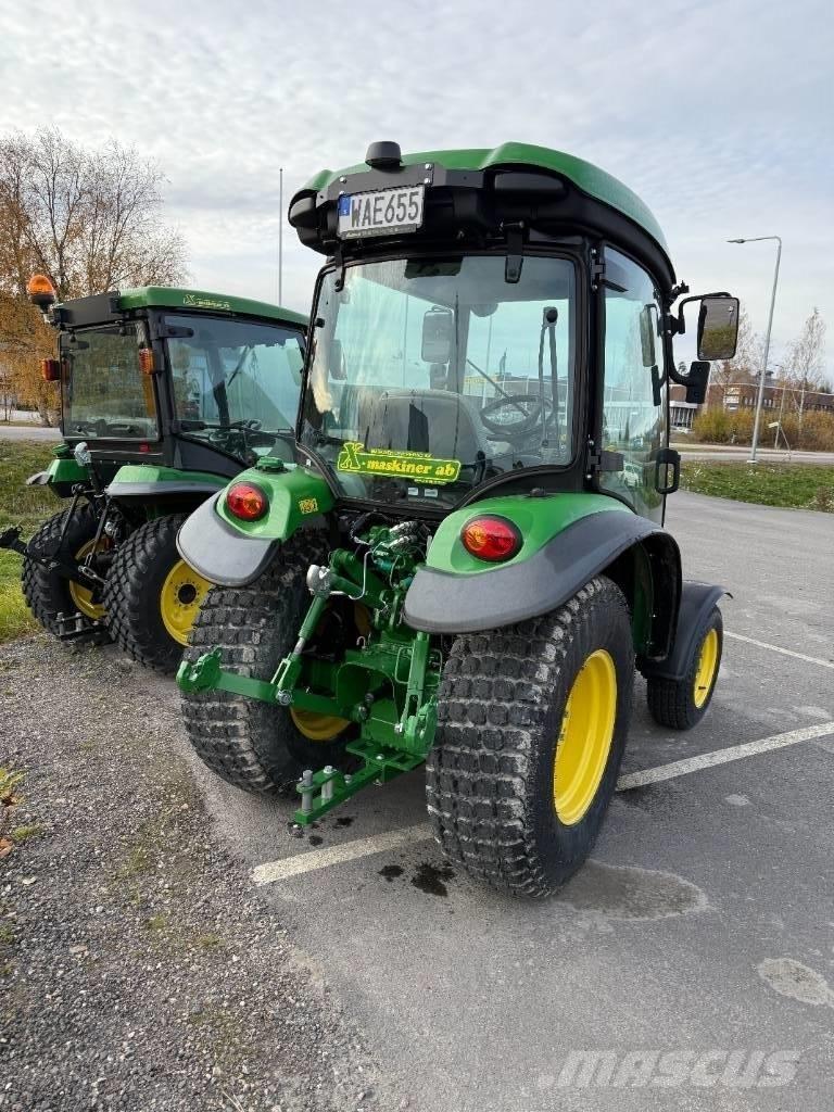 John Deere 3046 R Kompakttraktorer