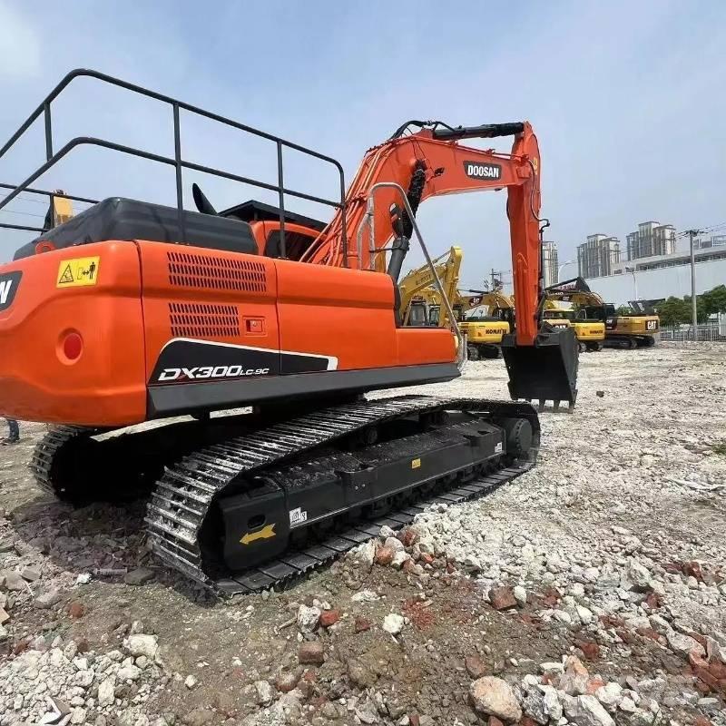Doosan DX 300 Beltegraver