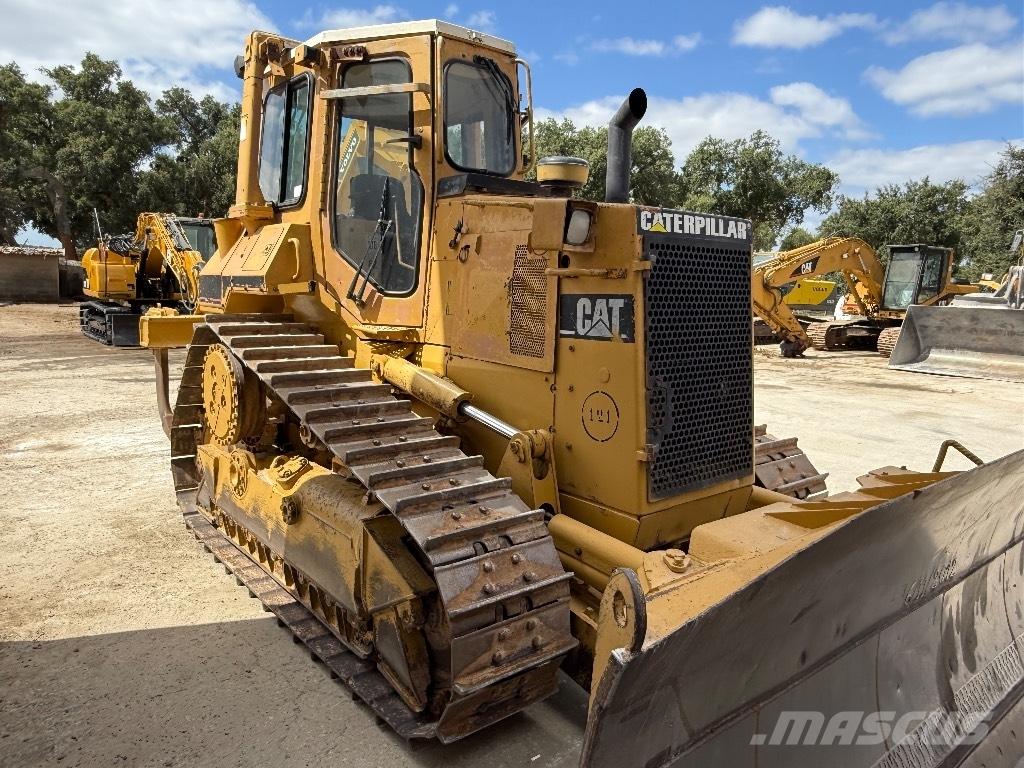 CAT D 5 H Dozere Beltegående
