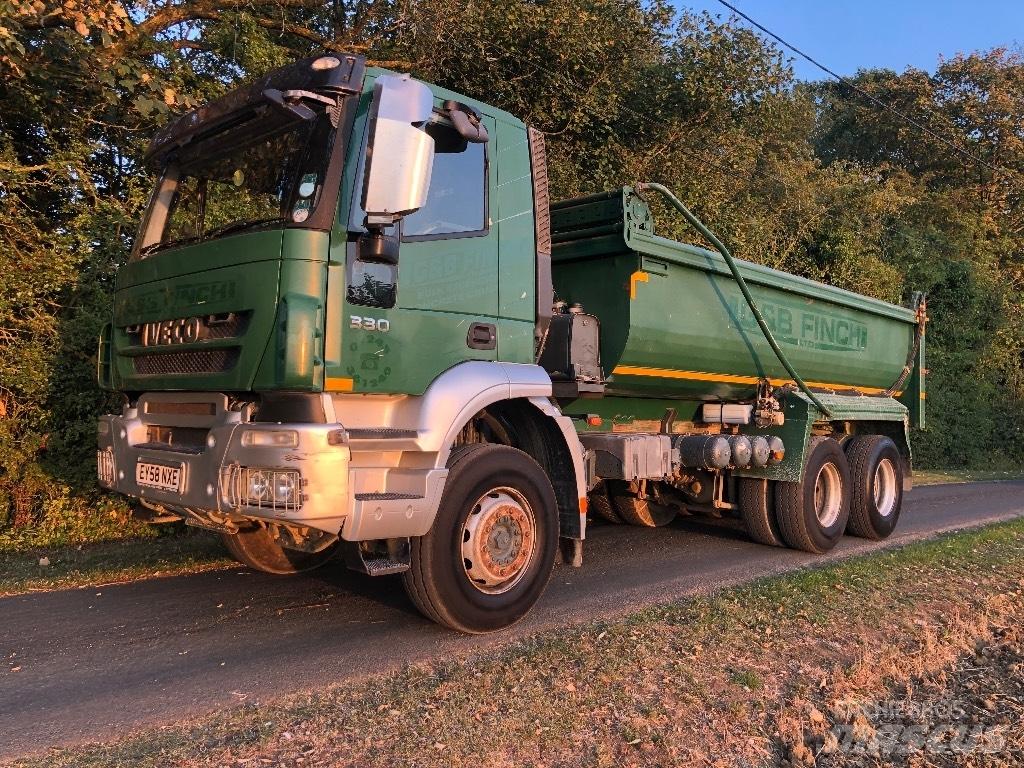 Iveco AD 260 T33 Tippbil