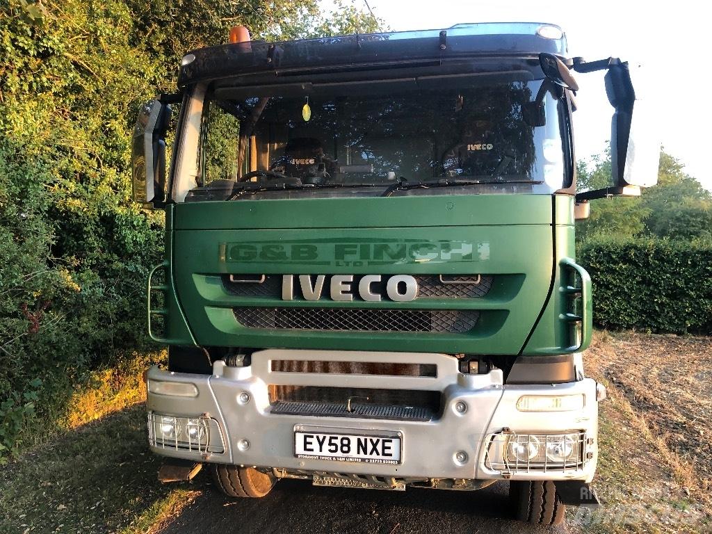 Iveco AD 260 T33 Tippbil