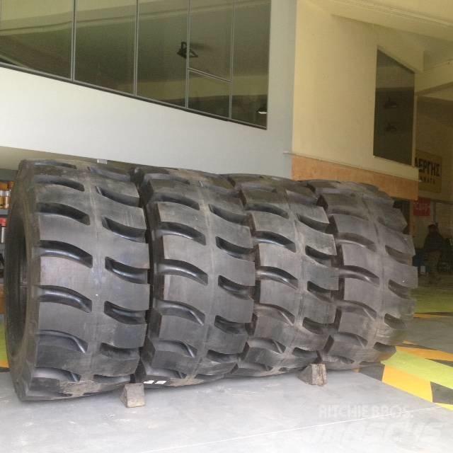 Goodyear 3565R33 L5 Dekk, hjul og felger
