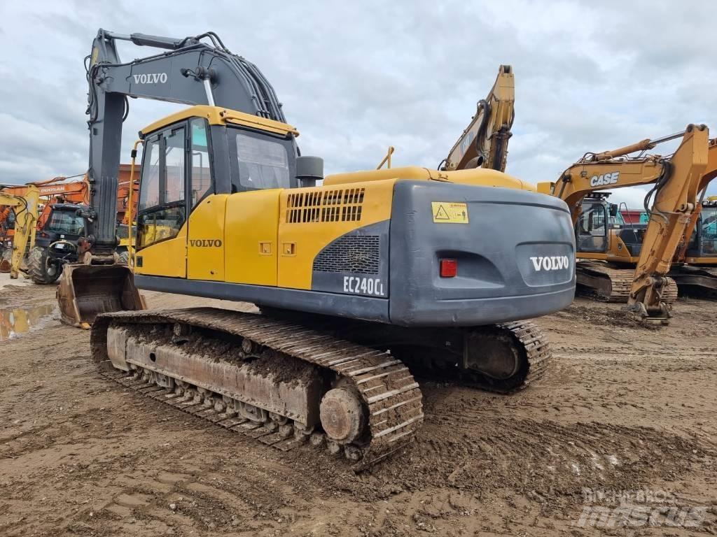 Volvo EC 240 C L Beltegraver