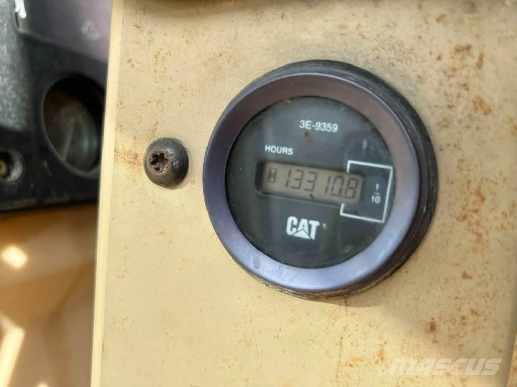 CAT 140H Veihøvler