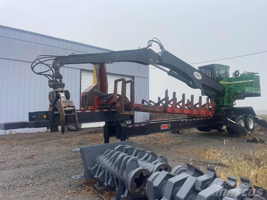 John Deere 437 D Knuckleboom lastere