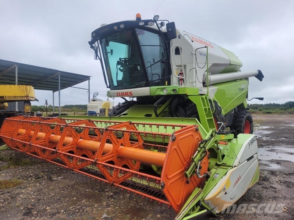 CLAAS Tucano 480 Skurtreskere