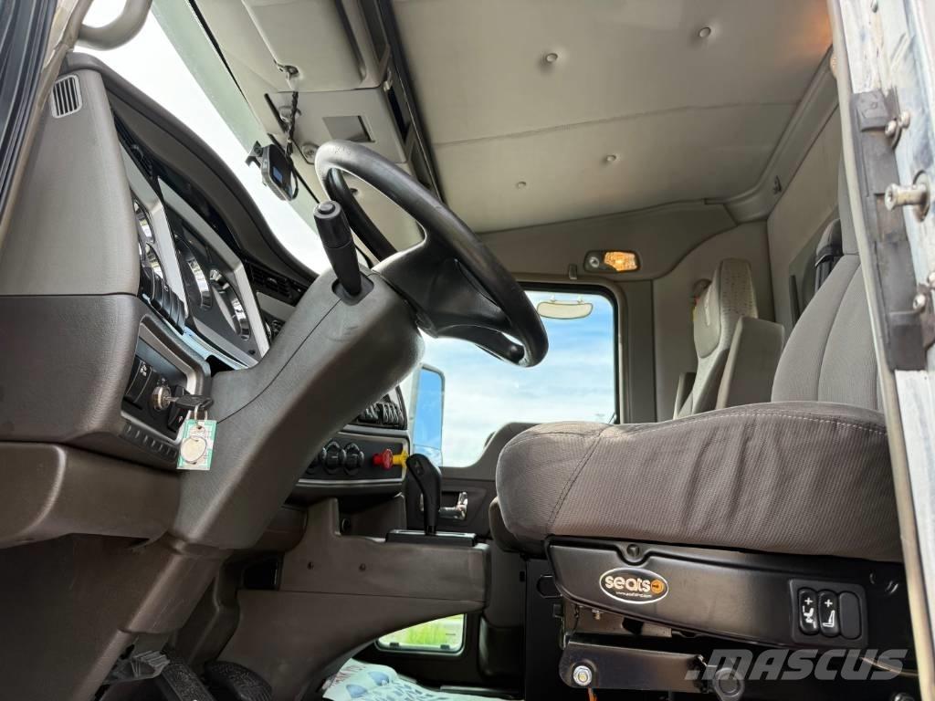 Kenworth T 800 Trekkvogner