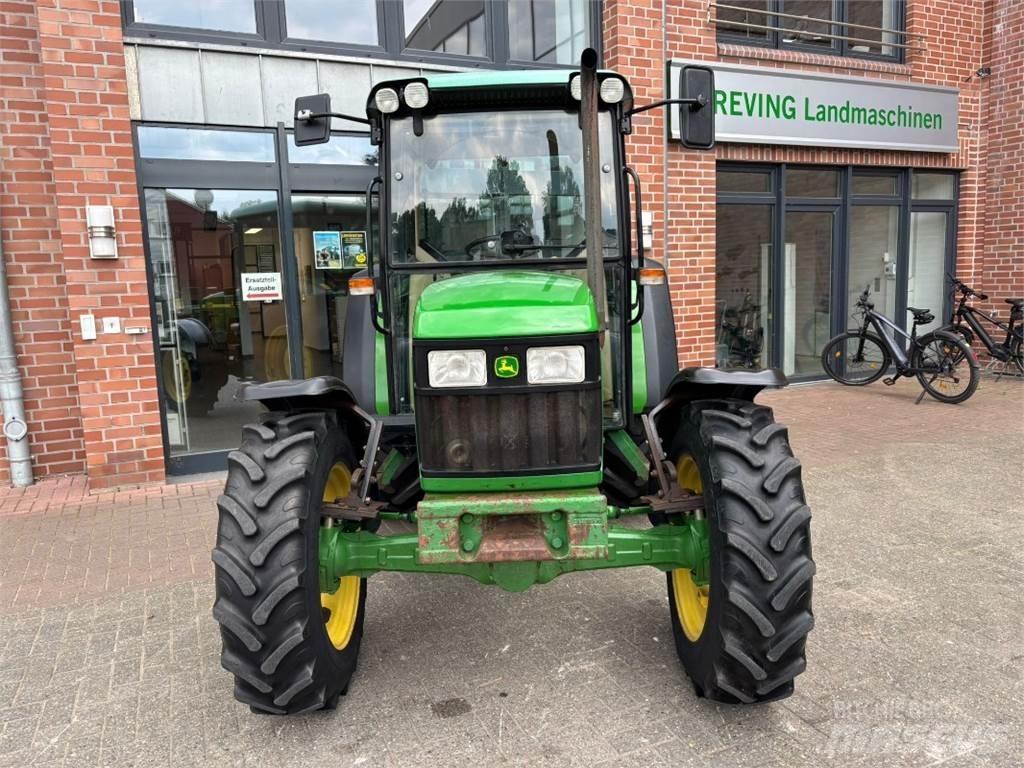 John Deere 5510 Traktorer