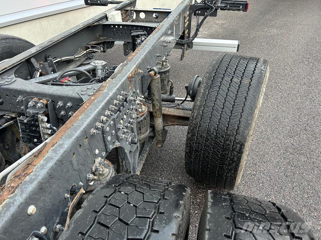 Volvo FH Chassis