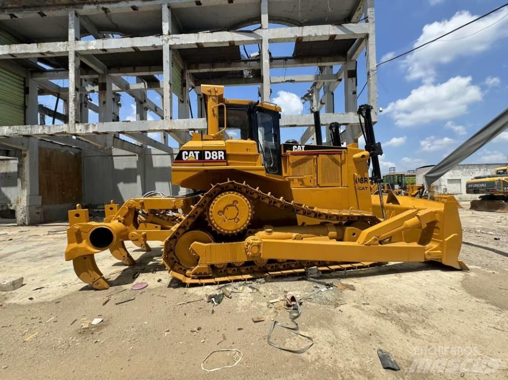 CAT D 7 R Dozere Beltegående