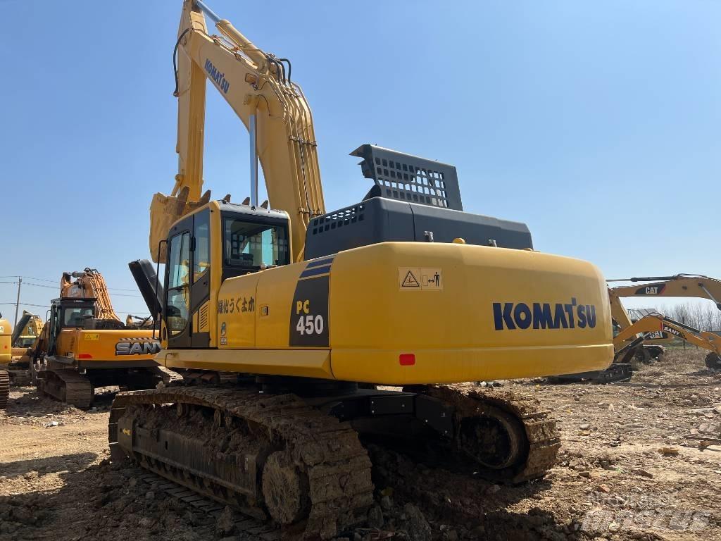 Komatsu PC 450-8 Beltegraver