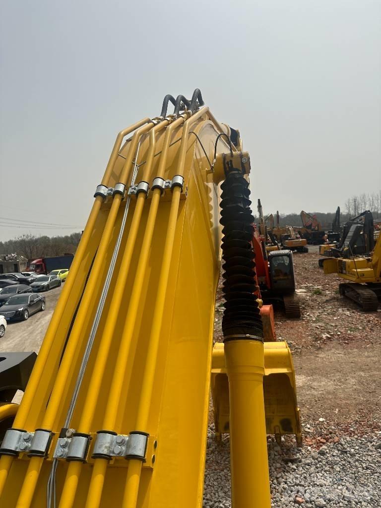 Komatsu PC 450 Beltegraver