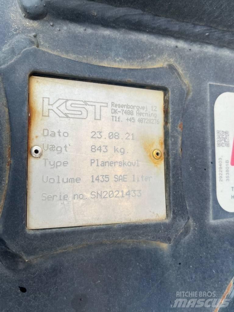 Komatsu PC 240LC-11 Beltegraver