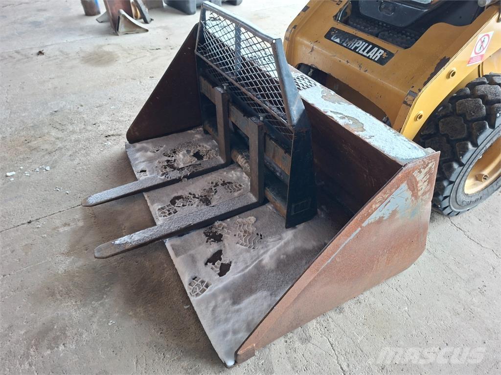 CAT 226 B3 4X4 Anlegg - Annet