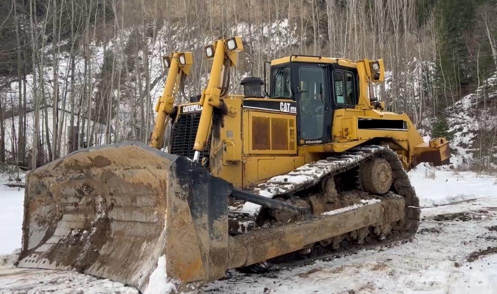 CAT D 8 R Dozere Beltegående