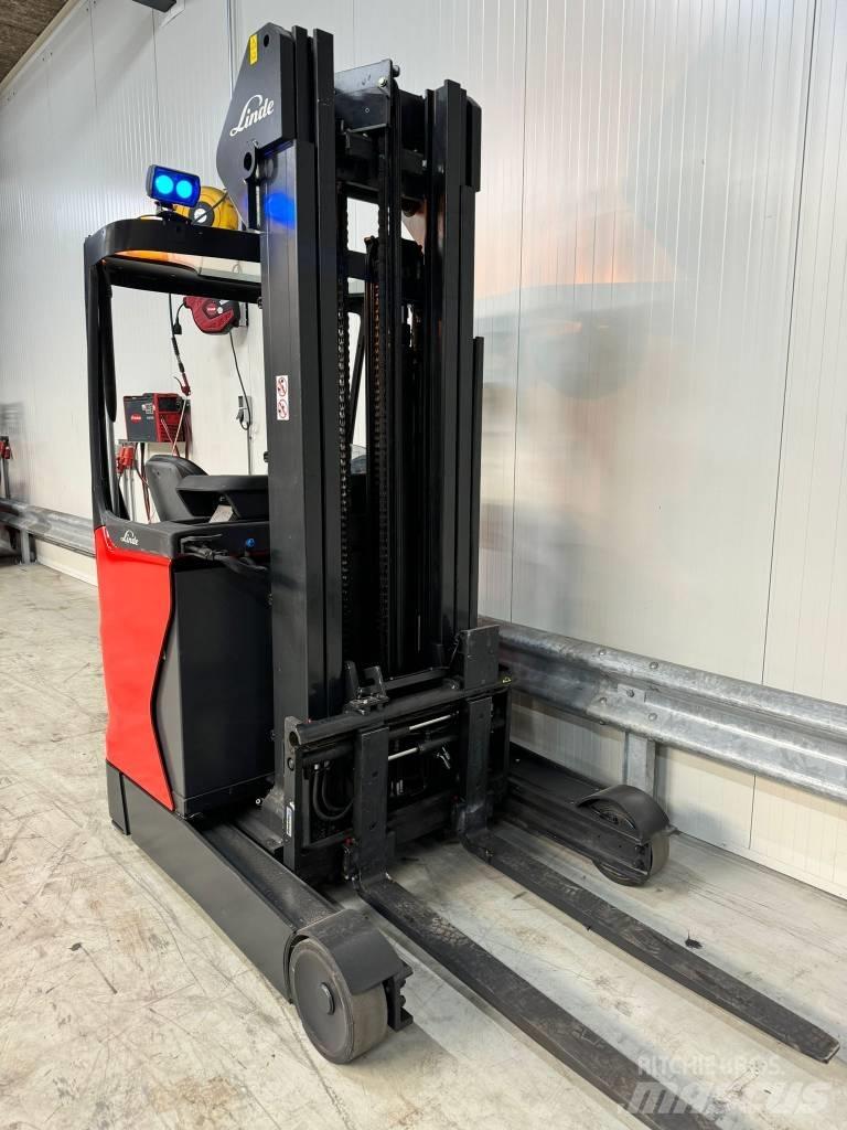 Linde R 14 Skyvemasttruck