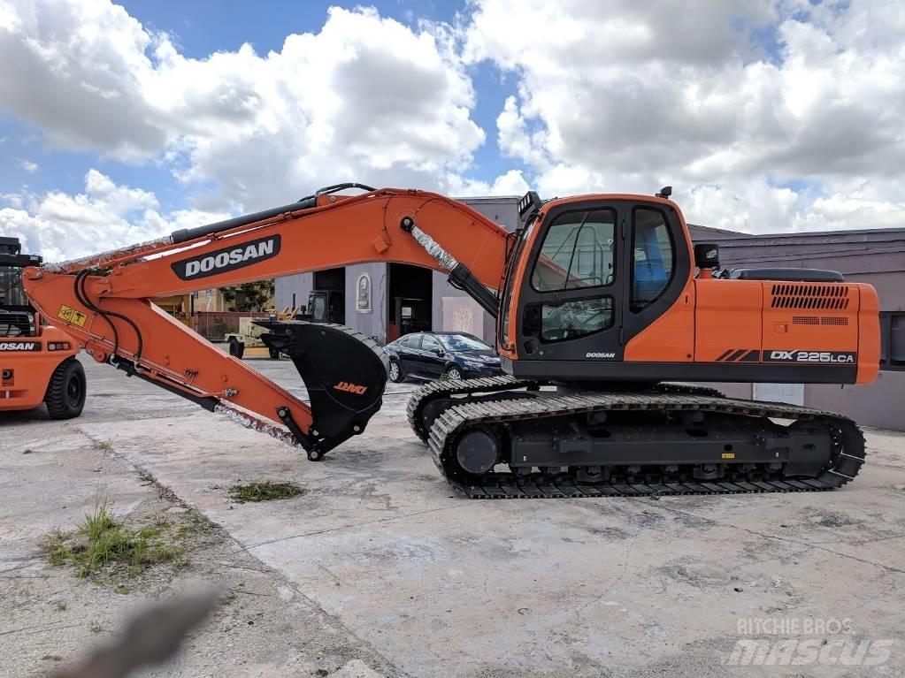 Doosan DX 225 LCA Beltegraver