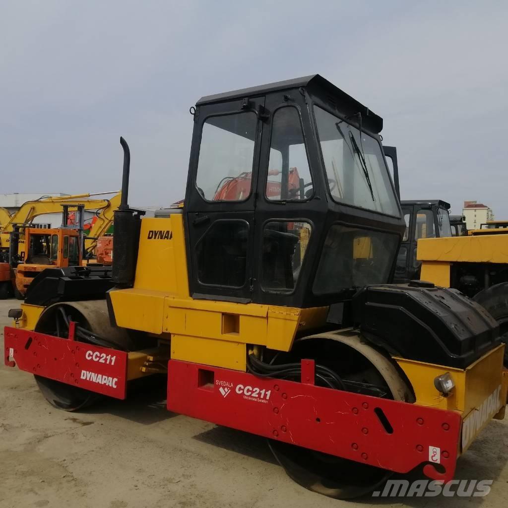 Dynapac CC 211 Tandem Valser