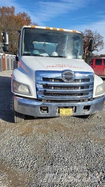 Hino Toilet Truck Tankbiler
