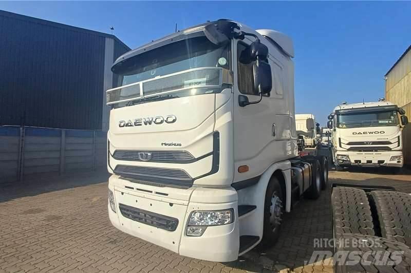 Daewoo KL3TX Andre lastebiler