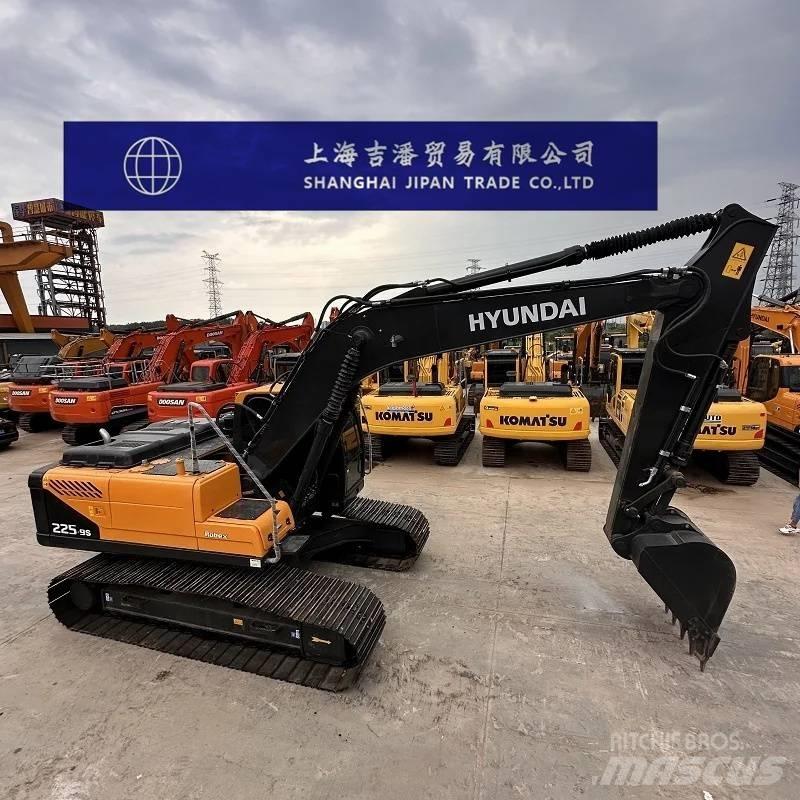 Hyundai R225 Beltegraver