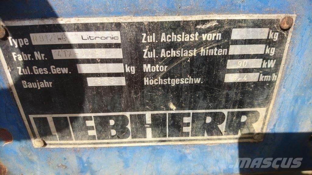 Liebherr R912LC Beltegraver
