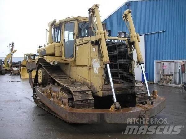 CAT D8N Dozere Beltegående