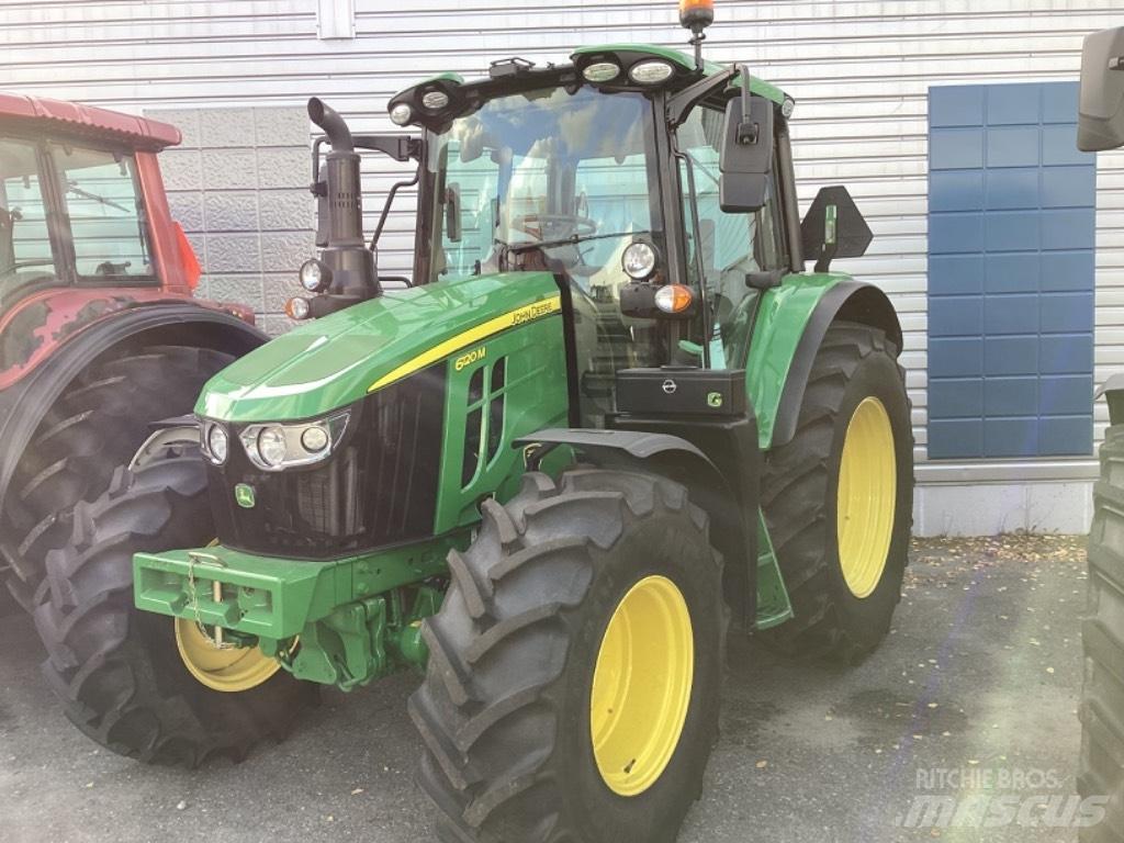 John Deere 6120M Traktorer