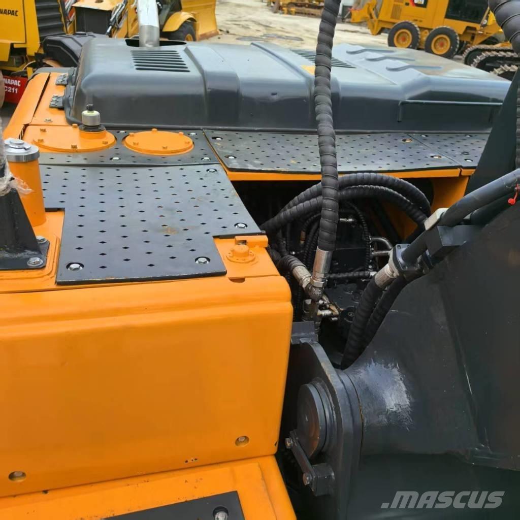 Hyundai r220lc-9s Midigravere 7 - 12t