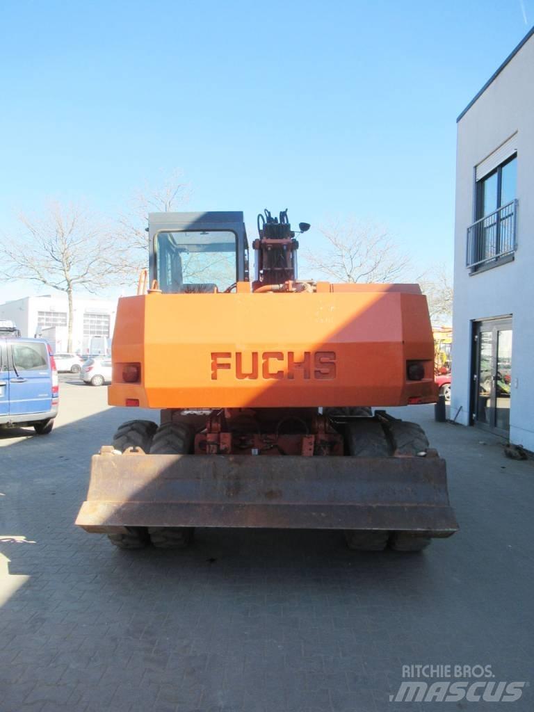 Fuchs 712M Hjulgravere