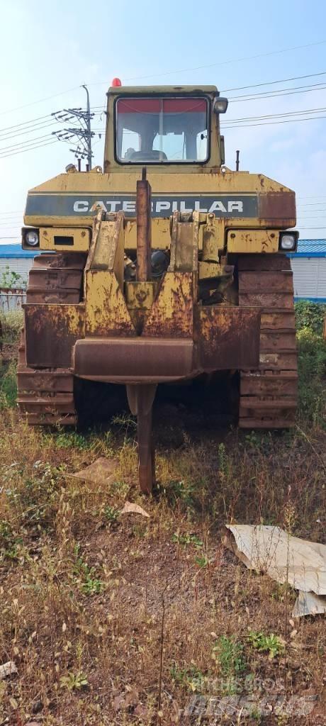 CAT D 9 N Dozere Beltegående
