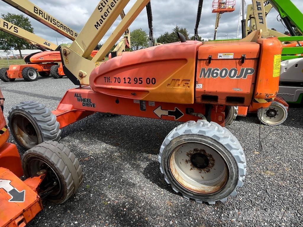 JLG M 600 JP Teleskop bomlifter