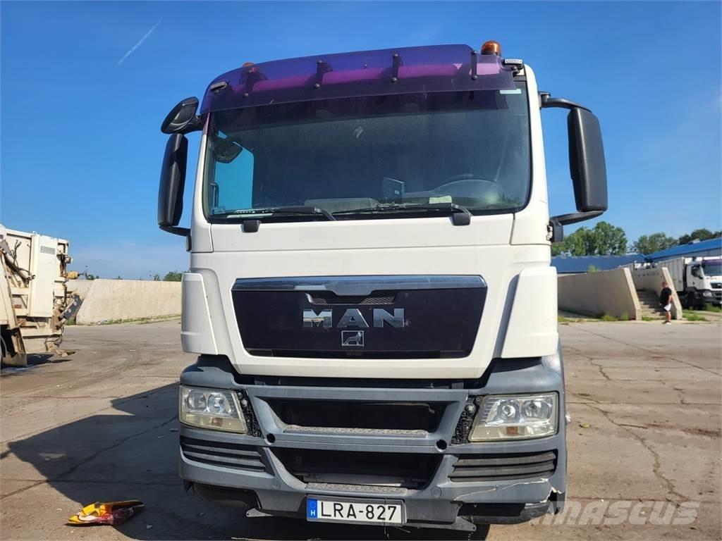 MAN TGS 28.320 6X2 Chassis