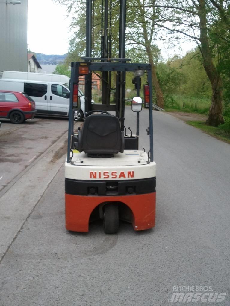 Nissan N01L15U Elektriske trucker