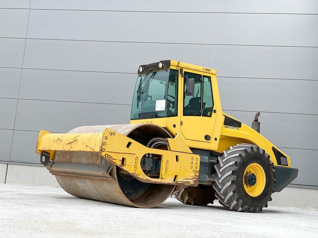 Bomag BW 213 DH-4 Valsetog