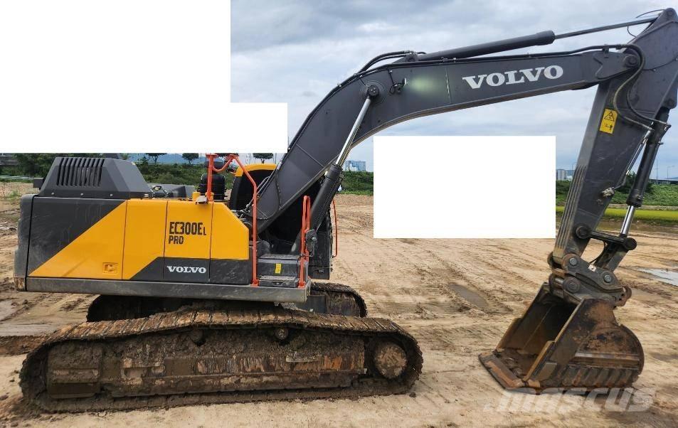 Volvo EC 300 E Beltegraver