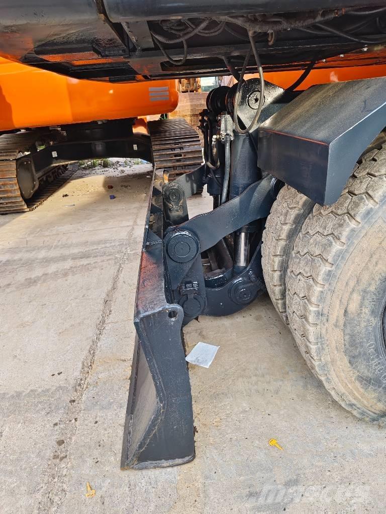 Hyundai R210W-9 Hjulgravere