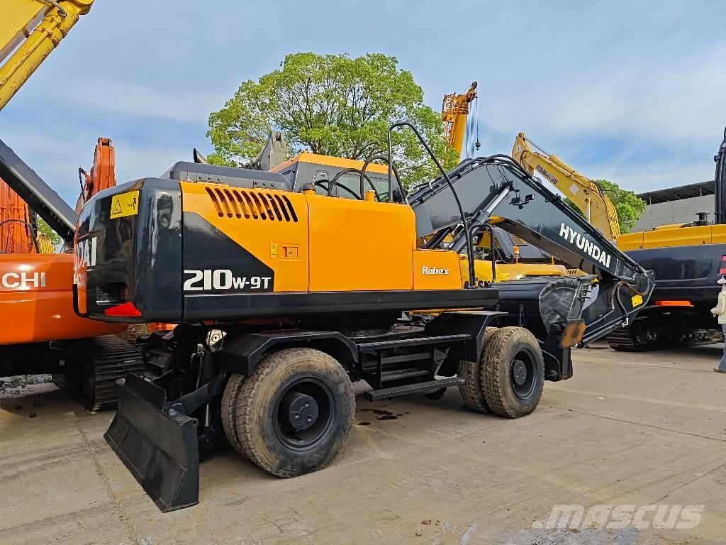 Hyundai R210W-9 Hjulgravere