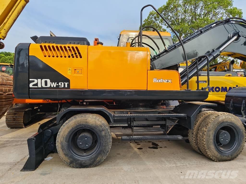 Hyundai R210W-9 Hjulgravere