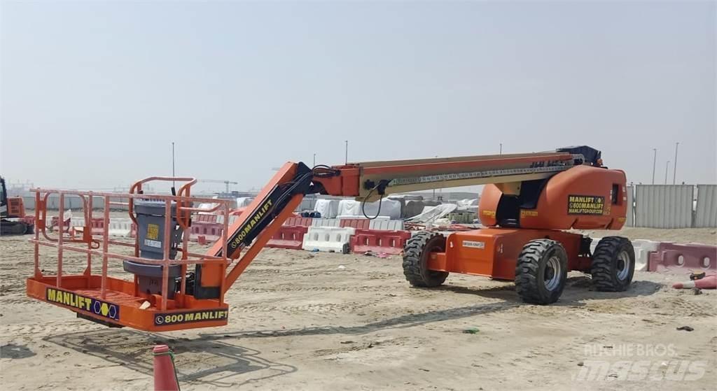 JLG 660SJ Teleskop bomlifter