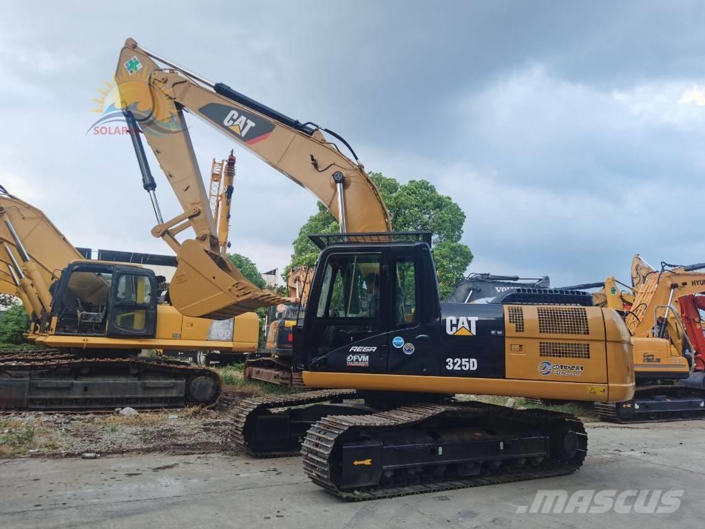 CAT 325 D Beltegraver